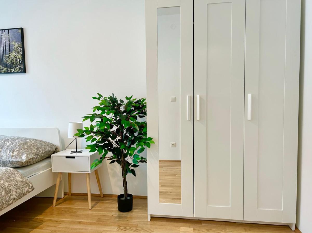 Ferienwohnung 80 M2 - Terrace - Free Parking Wien Exterior foto